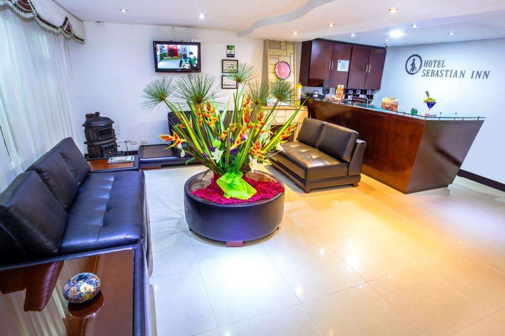 Aw Hotel Connect 33 Bogota Buitenkant foto