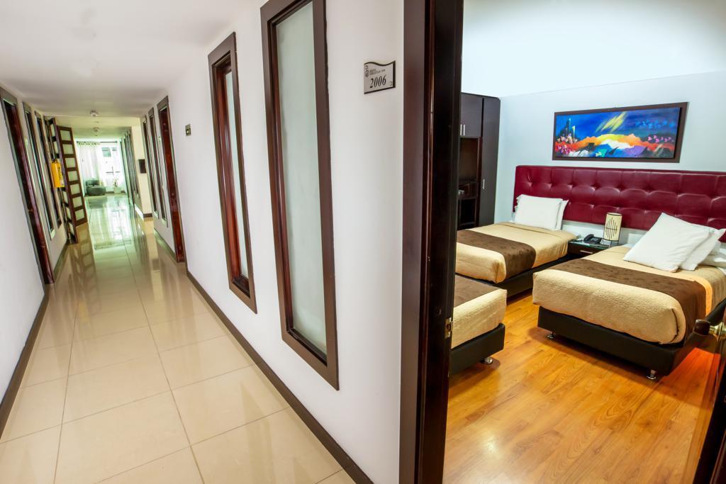 Aw Hotel Connect 33 Bogota Buitenkant foto